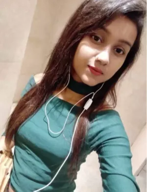 Call Girl Yashmin Vasundhara Sector 16 Vip And Independant
