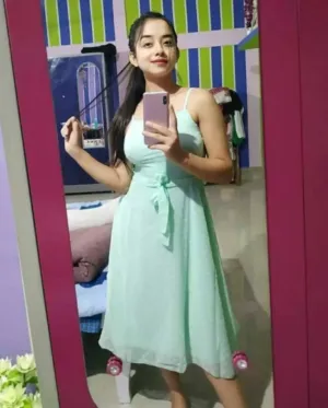 Call Soni High Profile Independent College Girl Safe