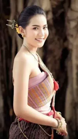 Dwarka Call Girls Available Here Call Me