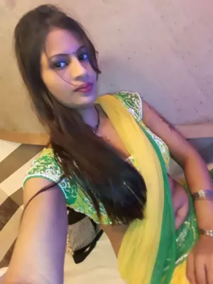 Hi Am Riya Call Cash Payment Available