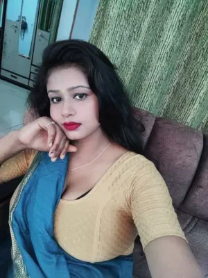 Tamil Girl Tamil Aunty Call Me All Avivible