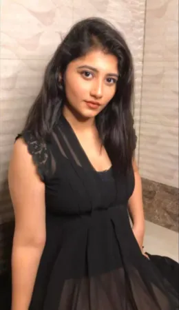 Ulhasnager Call Girl Available Riya Service Company